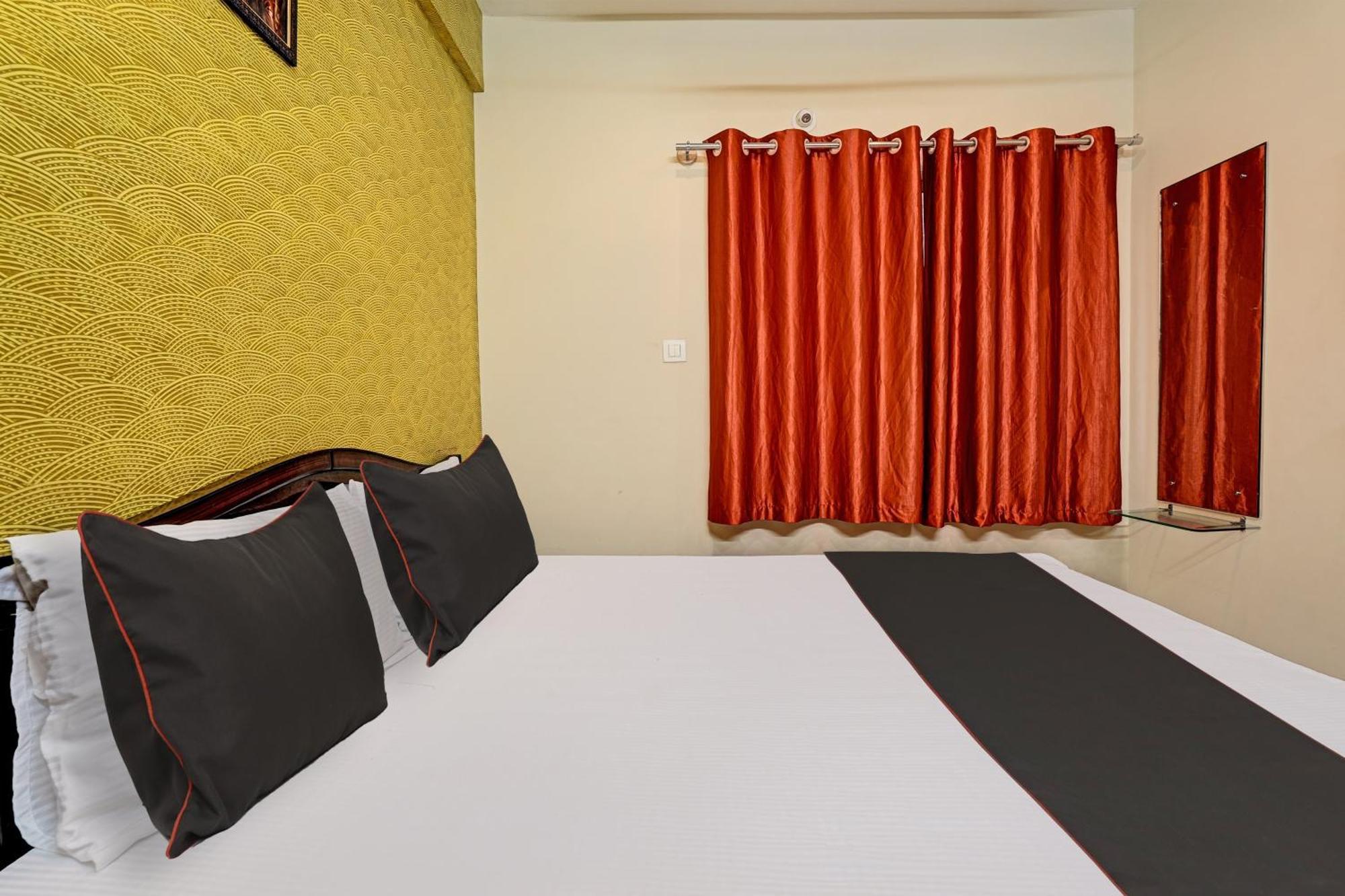 Hotel O Maruthi Residency Bangalore Esterno foto